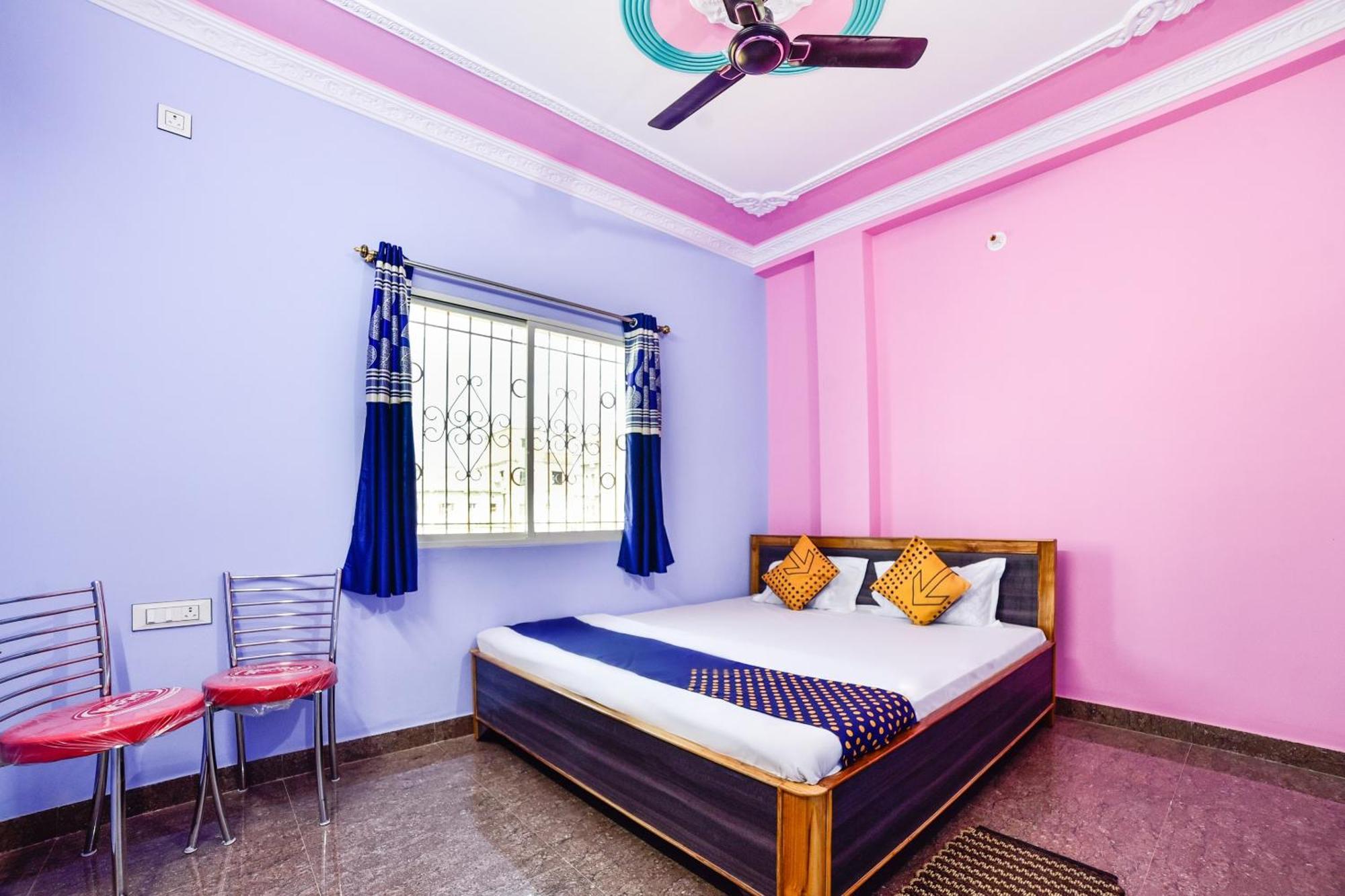 Spot On Devlok Guest House Patna  Exterior photo
